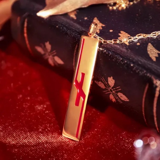 Irregular Red Letter Pendant N - Party Games Simple 评论和价格